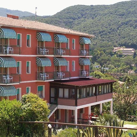 Hotel La Feluca Portoferraio Dış mekan fotoğraf