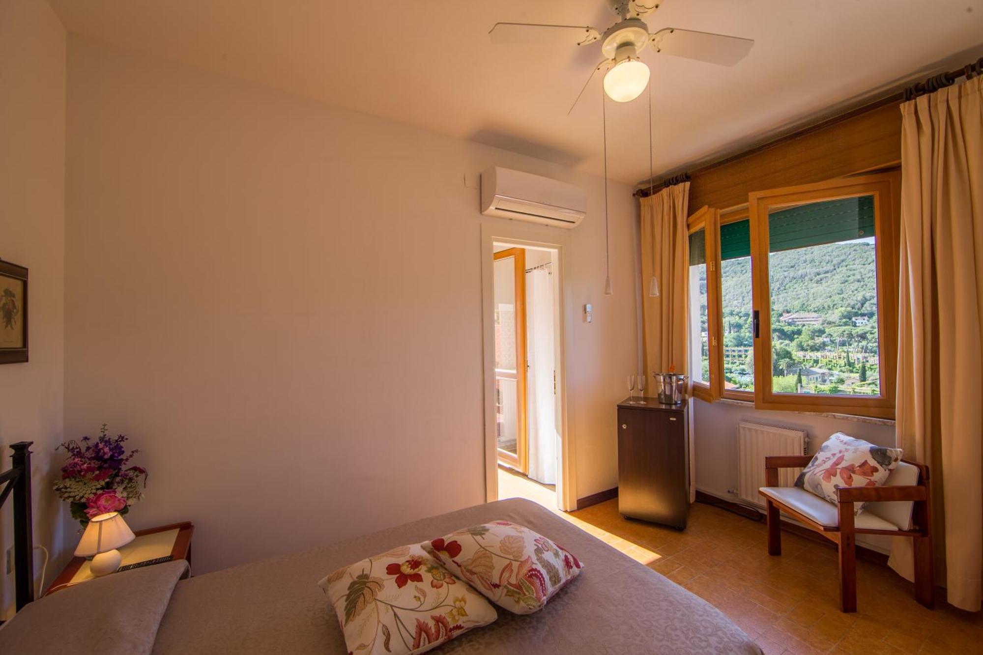 Hotel La Feluca Portoferraio Dış mekan fotoğraf