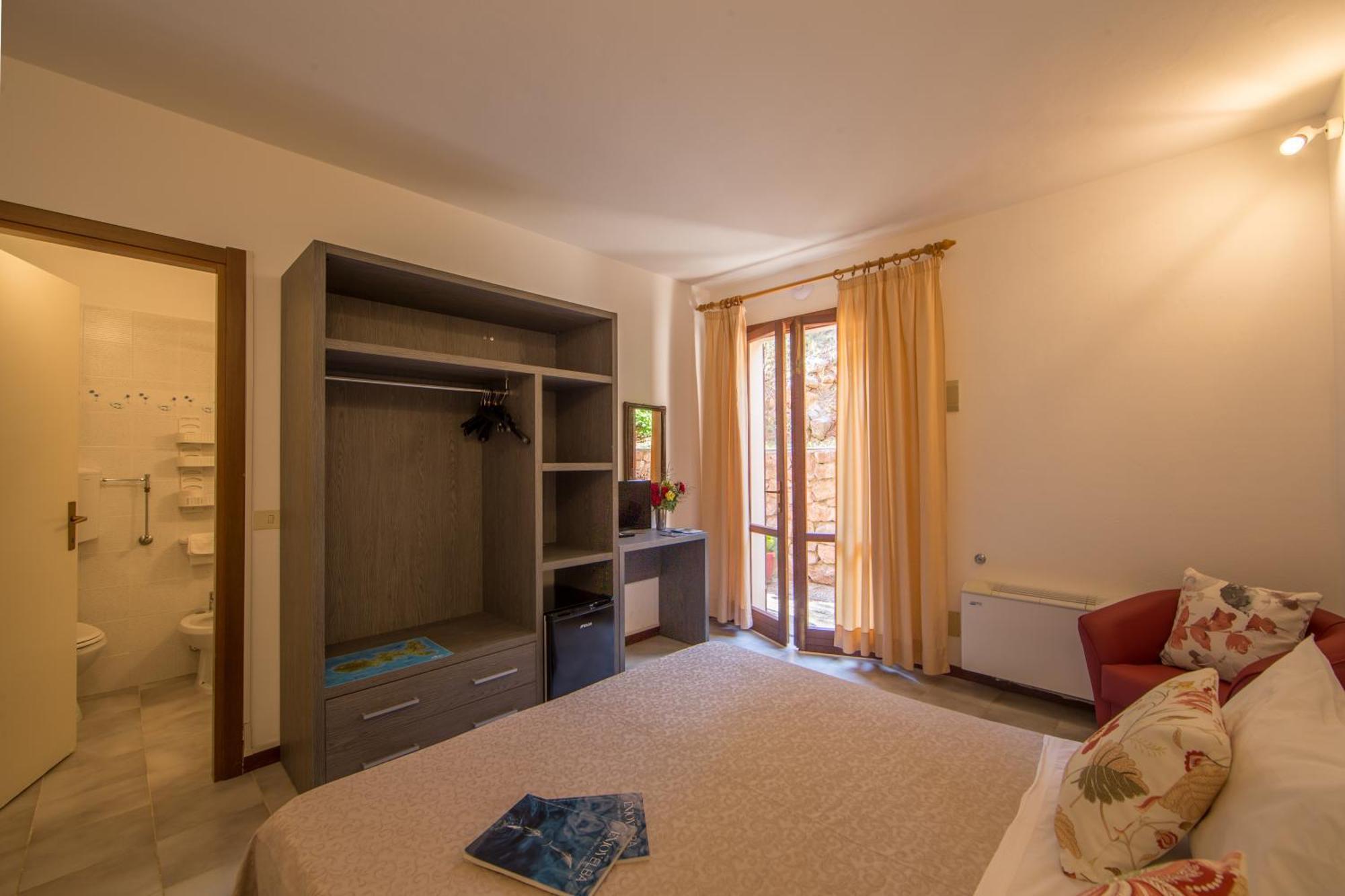 Hotel La Feluca Portoferraio Dış mekan fotoğraf