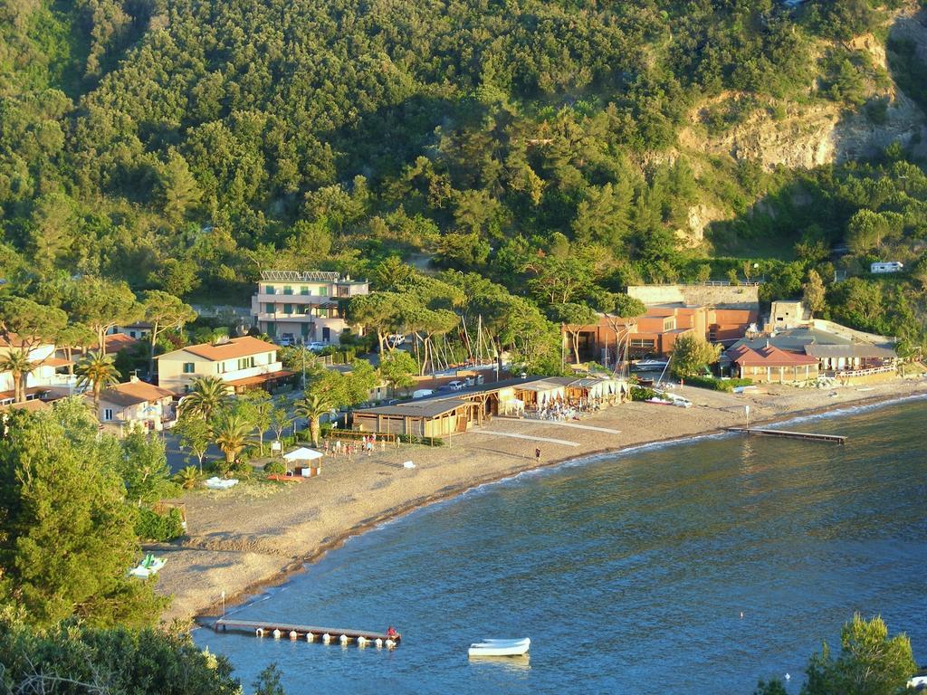 Hotel La Feluca Portoferraio Dış mekan fotoğraf
